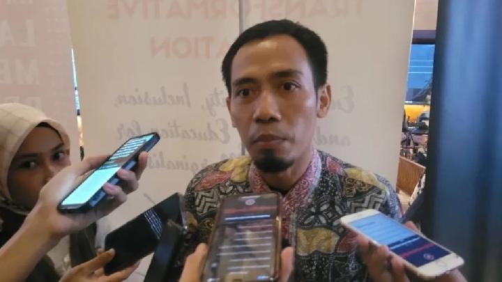 Koordinator Nasional Jaringan Pemantau Pendidikan Indonesia (JPPI) Ubaid Matraji ditemui di Jakarta, Kamis. 2 Mei 2024. ANTARA/Sean Filo Muhamad